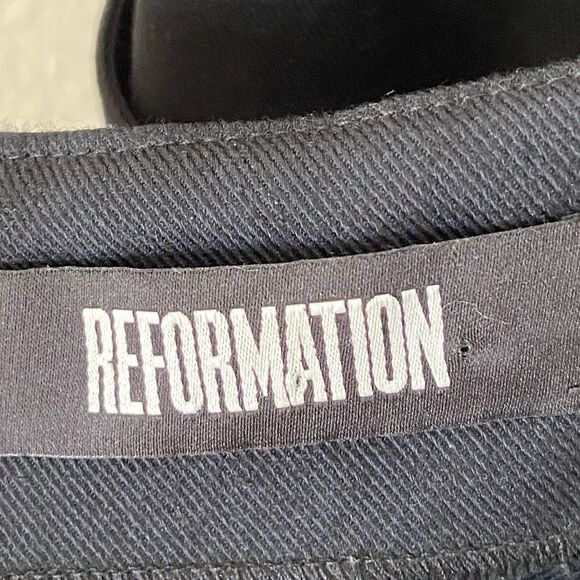 Reformation Black Jumpsuit Open Back Cropped Size 2P - Picture 9 of 10